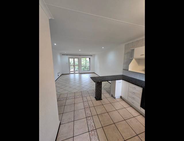2 bed property to rent in FLORIDA HILLS